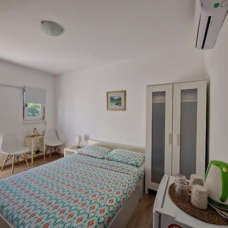 Rooms Lav Umag Exterior foto